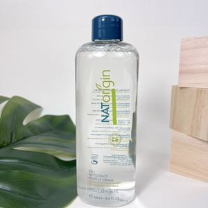 Une eau à la fois nettoyante et démaquillante.

Elle élimine toute trace de maquillage ainsi que les impuretés sans agresser la peau.
Cette eau nettoyante pour le visage est particulièrement recommandée aux peaux sensibles et réactives.

#natorigin #nettoyante #démaquillante #sansagresser #peau #peauxfragiles